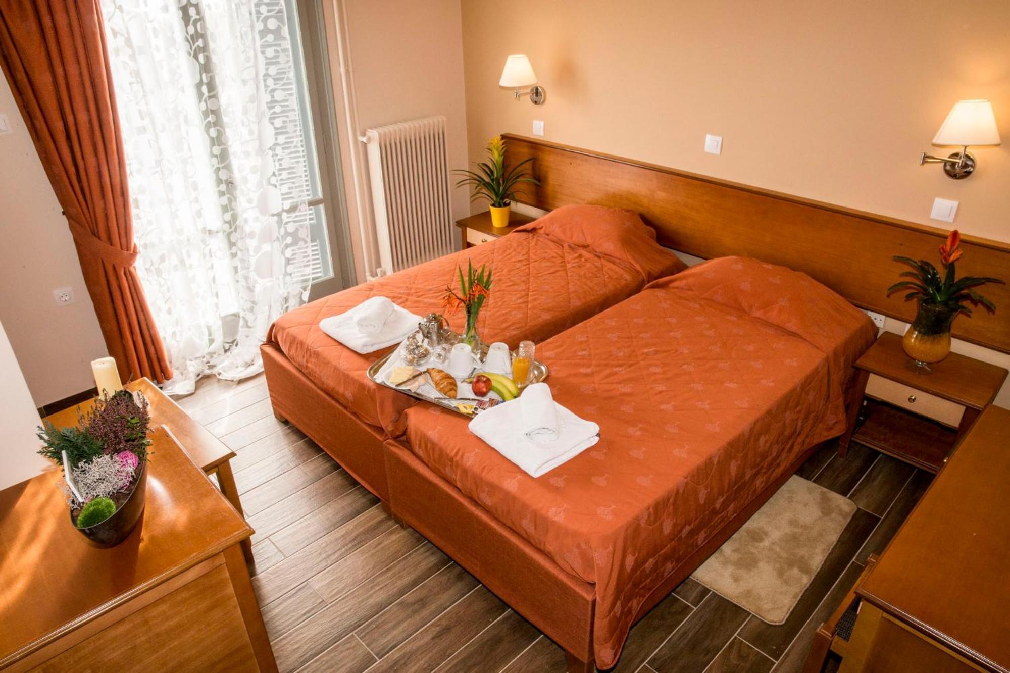 Togias Hotel Aegina 외부 사진